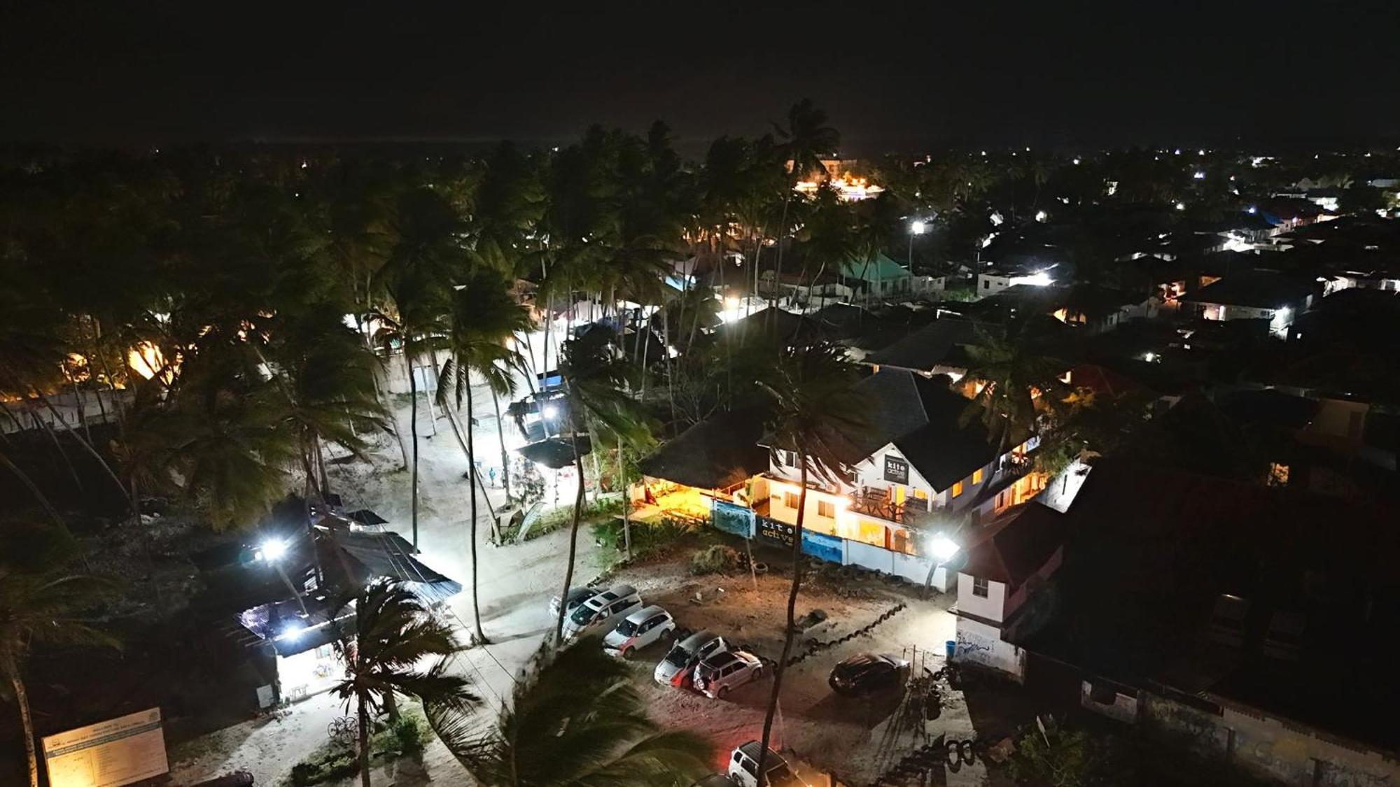 Kite Active Paje Hotel Exterior photo